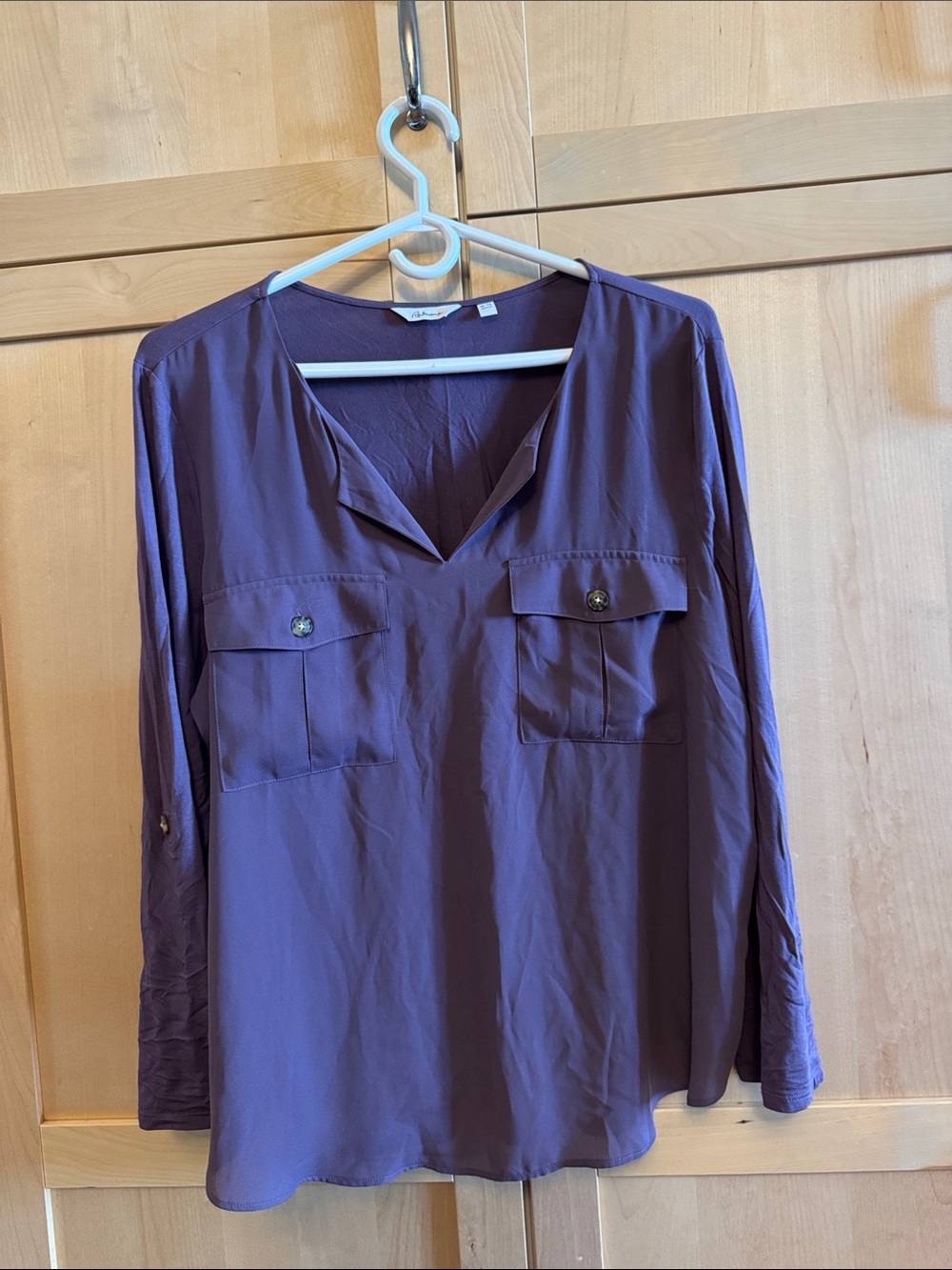 Reitmans Purple Long-Sleeve V-Neck Button-Trim Shirt